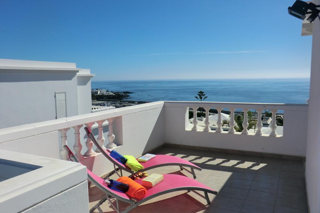 Apartments Gina Y Vista Oceano Puerto del Carmen  Extérieur photo